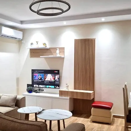 Apartament Eri